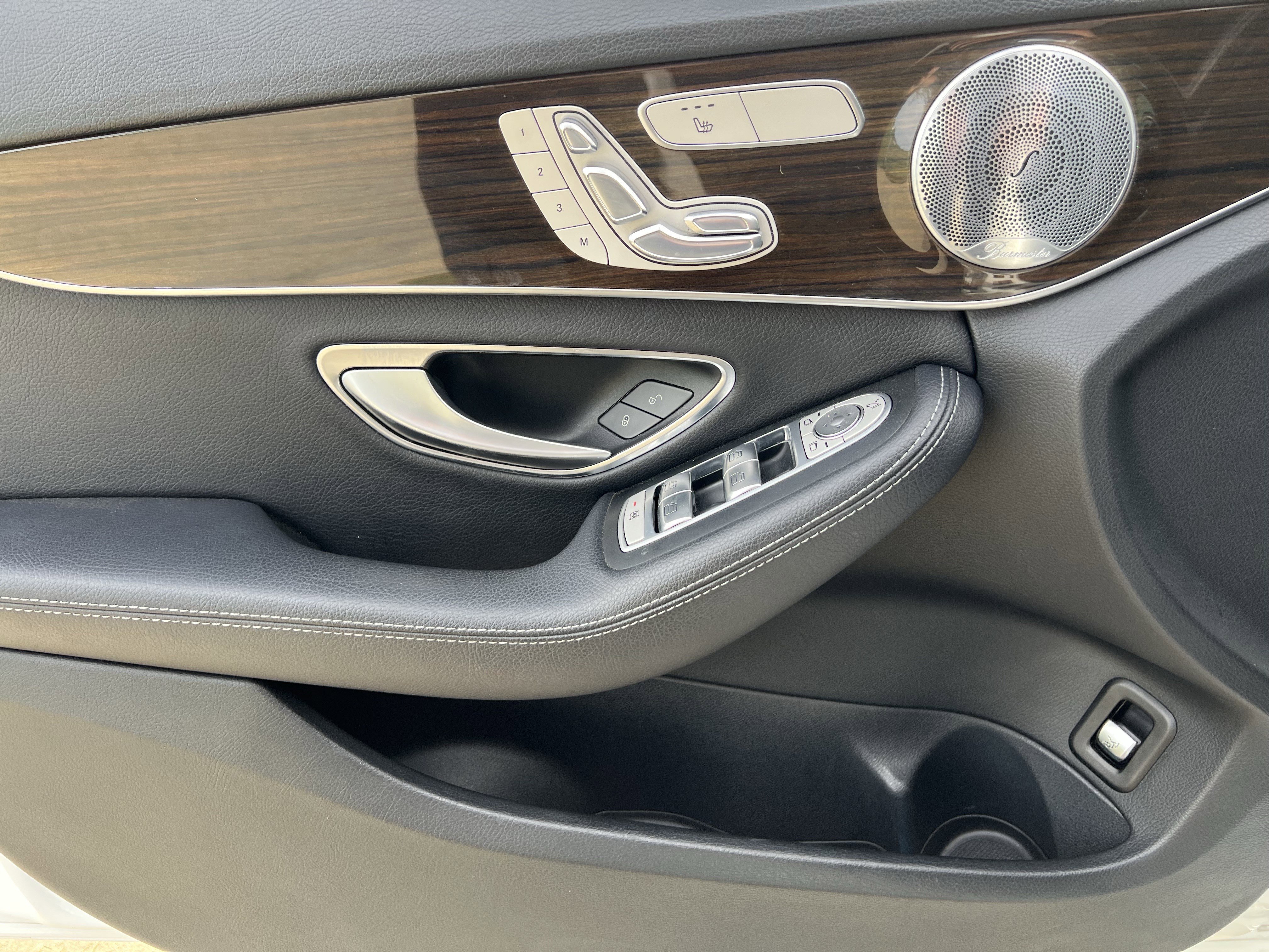 Certified 2018 Mercedes-Benz C 300 4MATIC Sedan image 14