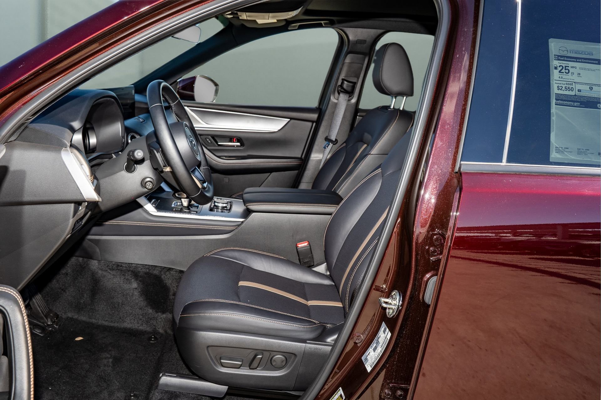 Used 2025 MAZDA CX-90 3.3 Turbo S w/ Premium Package image 17