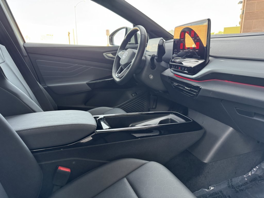 Used 2024 Volkswagen ID.4 S image 42