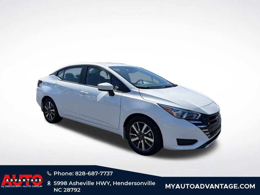 Used 2024 Nissan Versa SV w/ Trunk Package FWD image 1