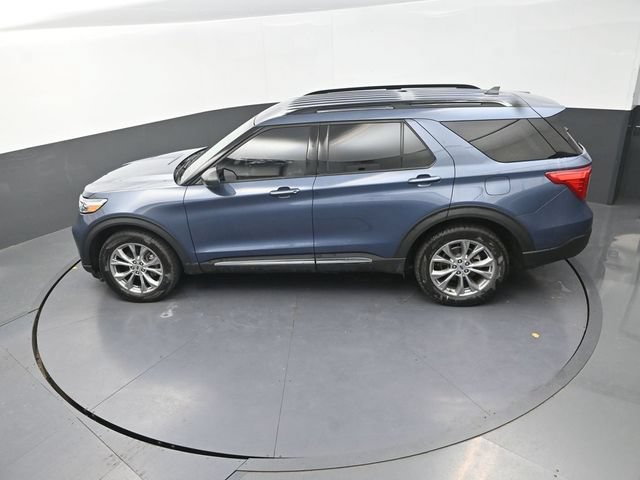 Used 2021 Ford Explorer XLT w/ Equipment Group 202A AWD/4WD image 15