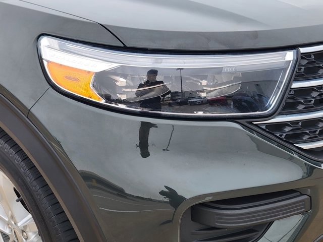 Used 2023 Ford Explorer XLT image 9