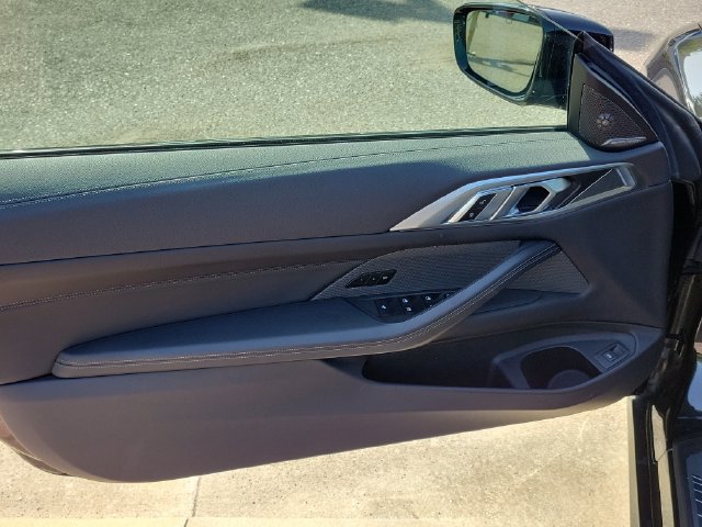 Used 2023 BMW M440i Convertible w/ Premium Package RWD image 15