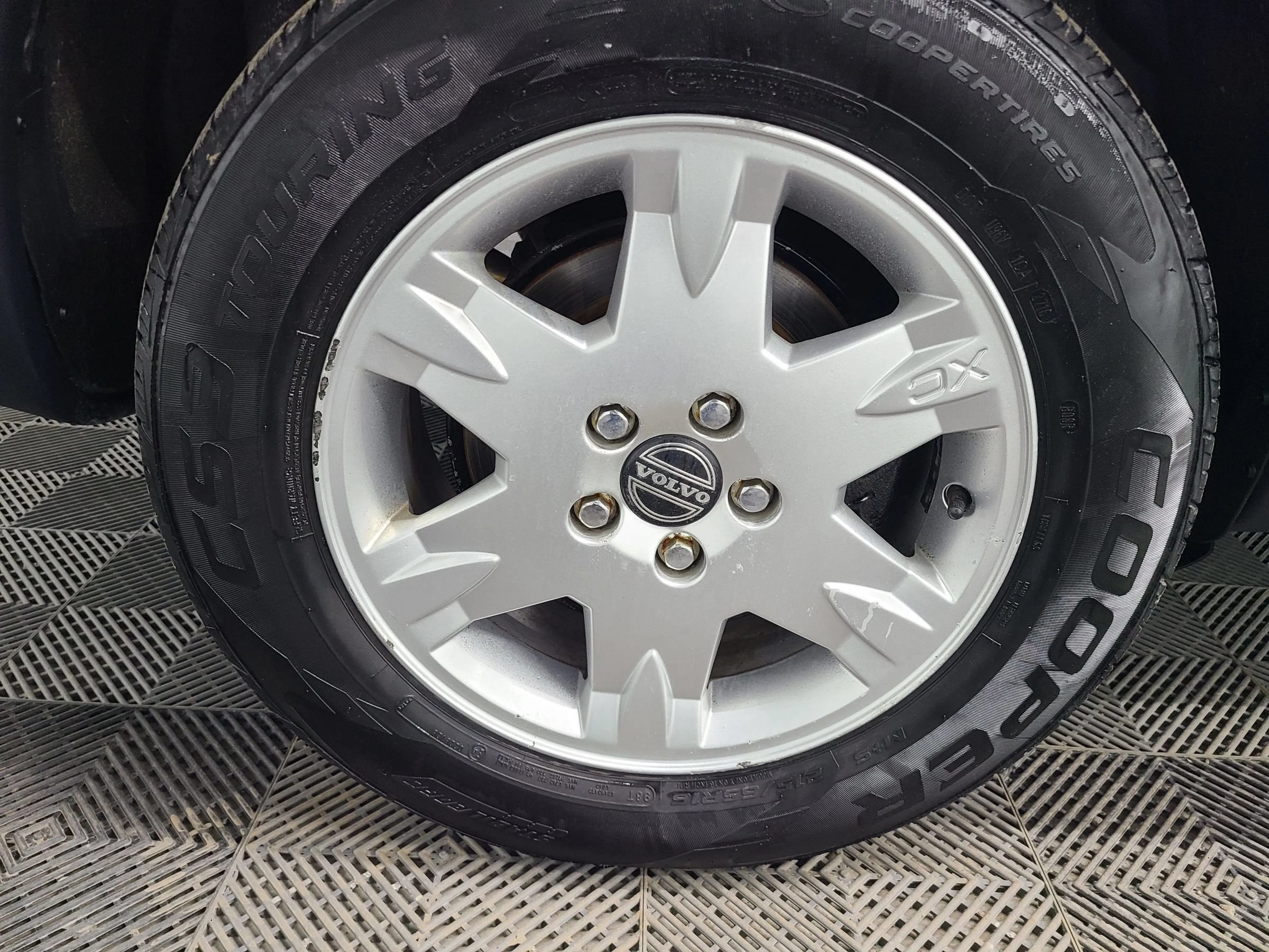 Used 2006 Volvo XC70 Ocean Race Edition AWD/4WD image 16