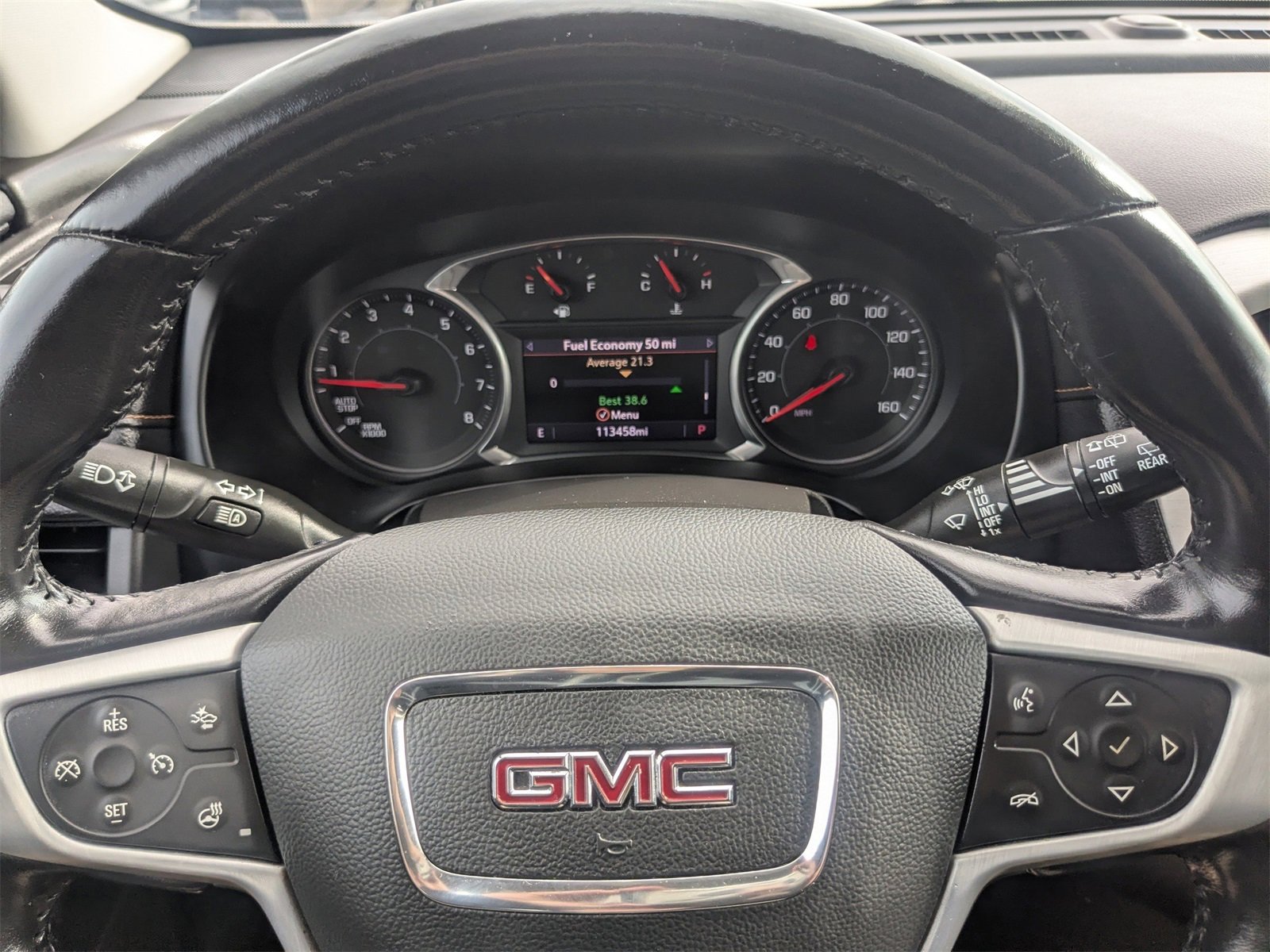 Used 2021 GMC Terrain SLT image 30