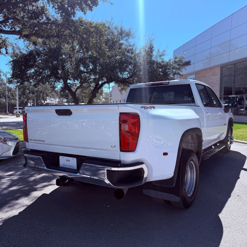Used 2025 Chevrolet Silverado 3500 LT w/ Safety Package image 5