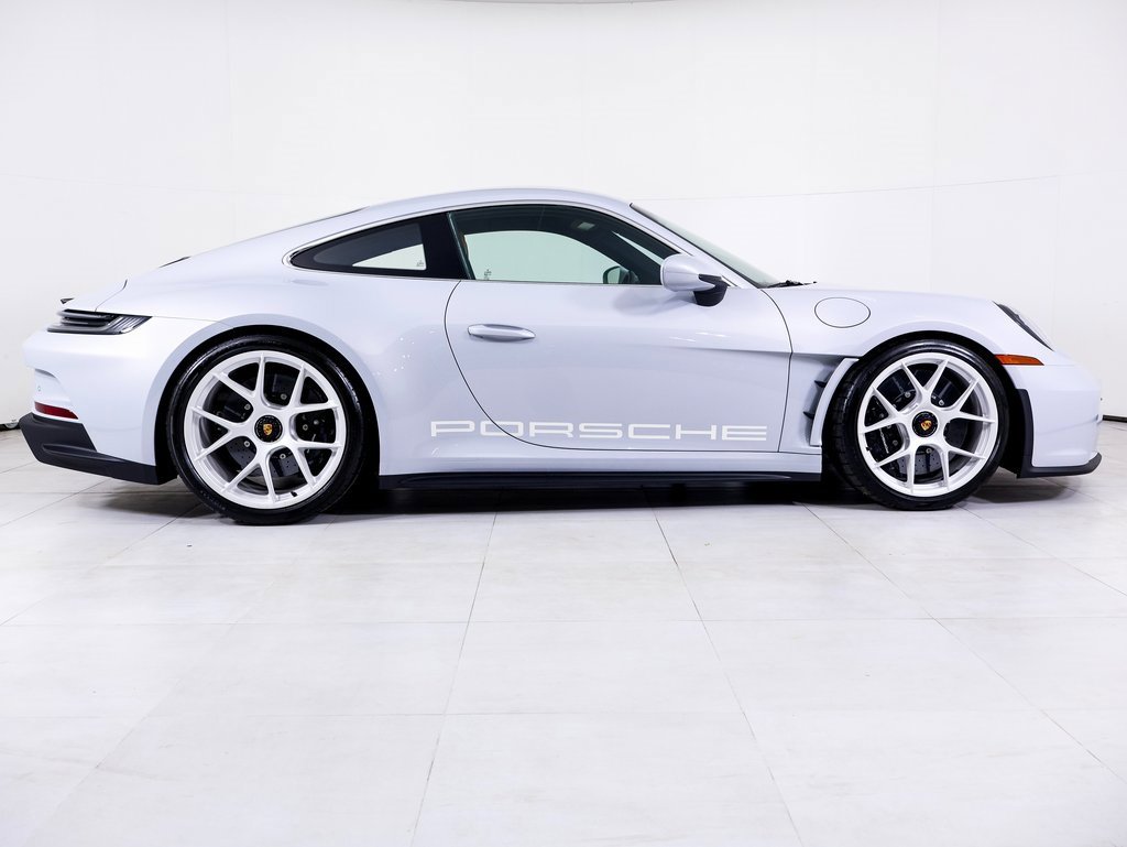 Certified 2024 Porsche 911 GT3 RS image 32