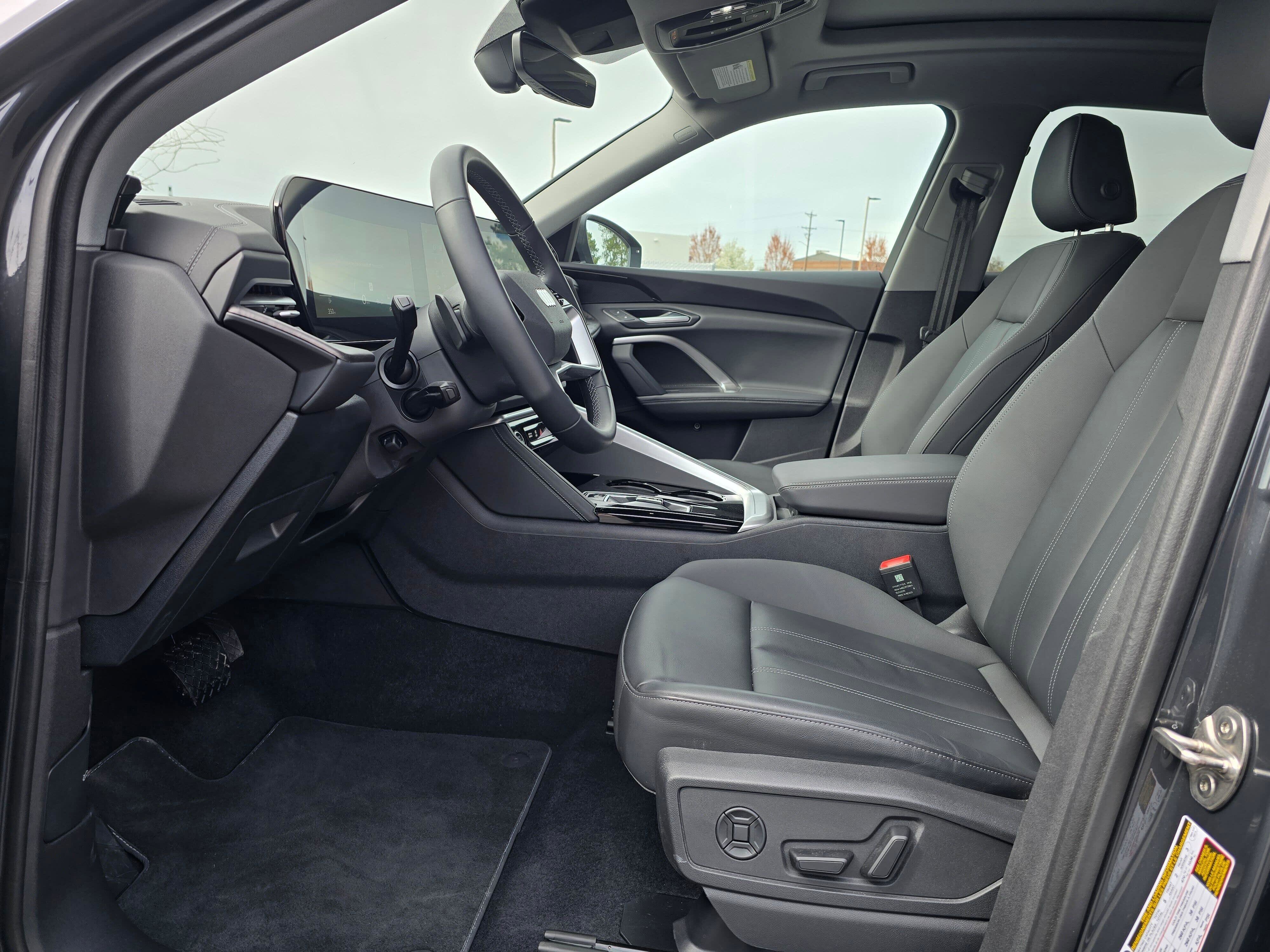 Certified 2025 Audi Q5 Premium w/ Convenience Package AWD/4WD image 42