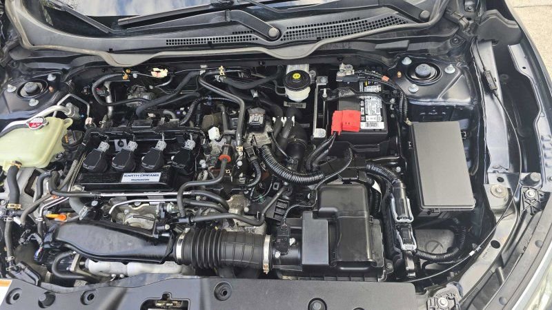 Used 2017 Honda Civic Touring image 34