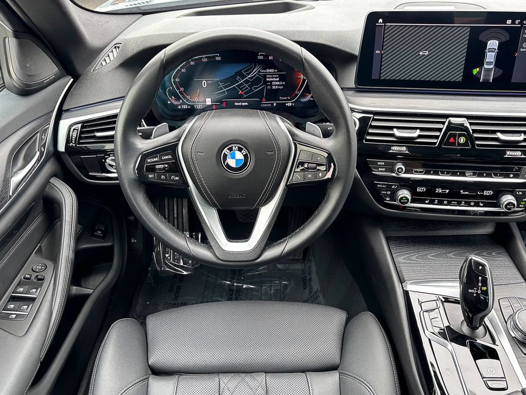 Used 2023 BMW 540i w/ Premium Package RWD image 20