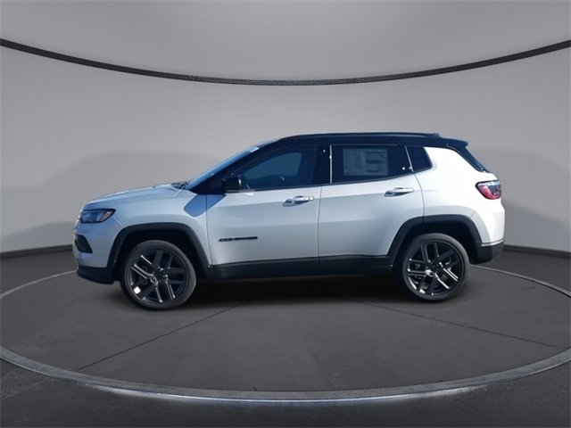 New 2026 Jeep Compass Limited w/ Sun, Sound & Navigation Group image 5