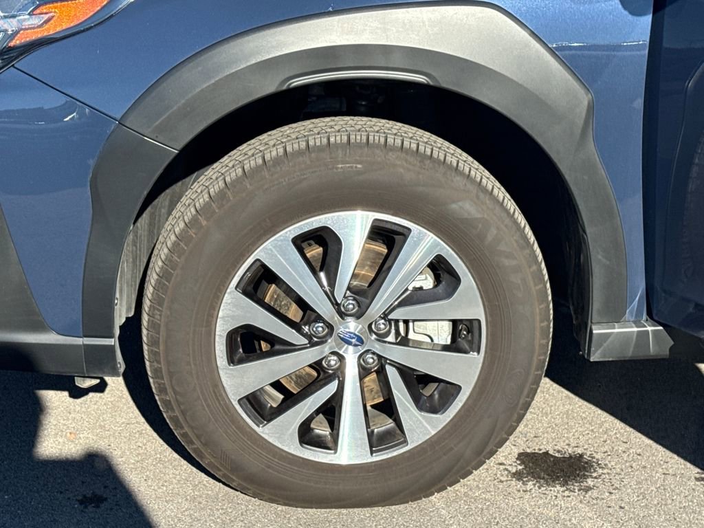 Used 2025 Subaru Outback Premium w/ Popular Package #1A image 26