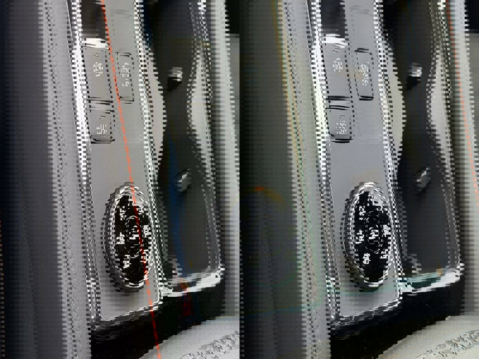 New 2026 Nissan Pathfinder Rock Creek AWD/4WD image 31