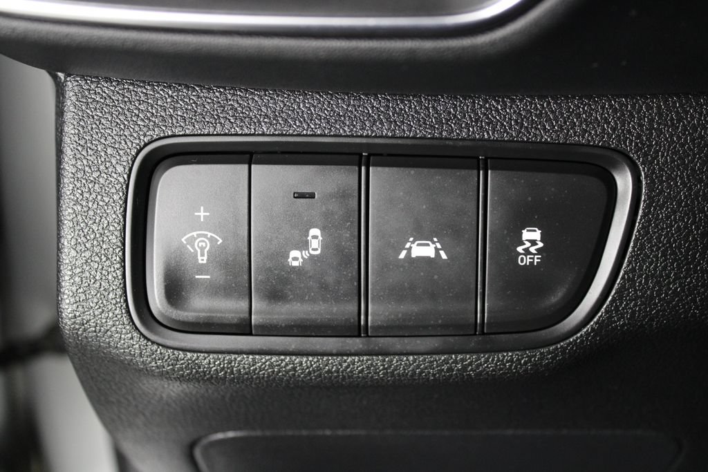 Used 2019 Hyundai Santa Fe SEL FWD image 22