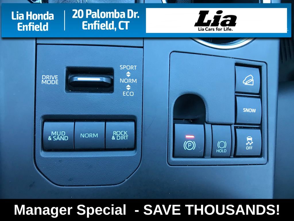 Used 2023 Toyota Highlander XLE image 22