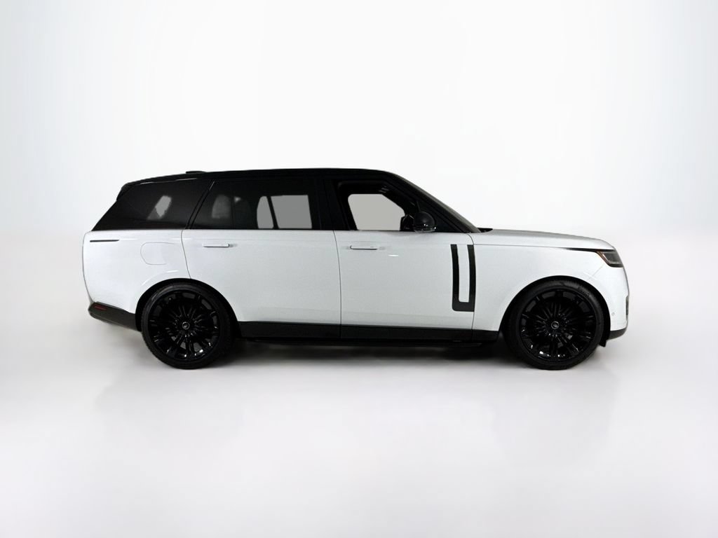 Used 2023 Land Rover Range Rover Long Wheelbase SE AWD/4WD image 6