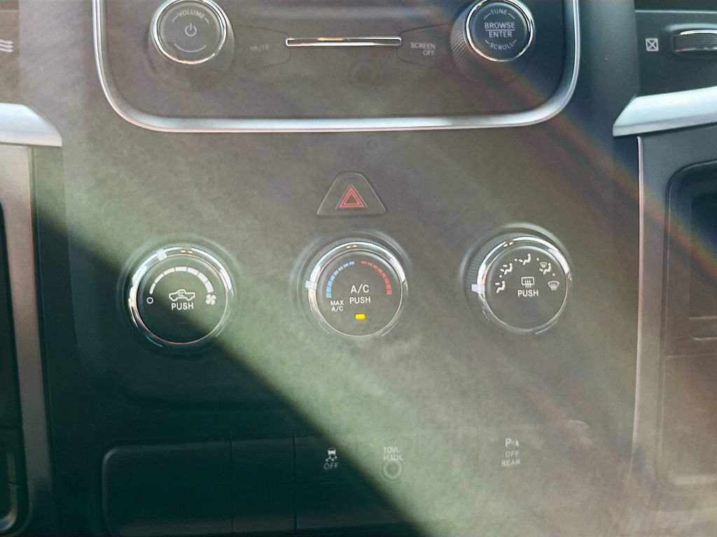 Used 2021 RAM 1500 Warlock AWD/4WD image 15