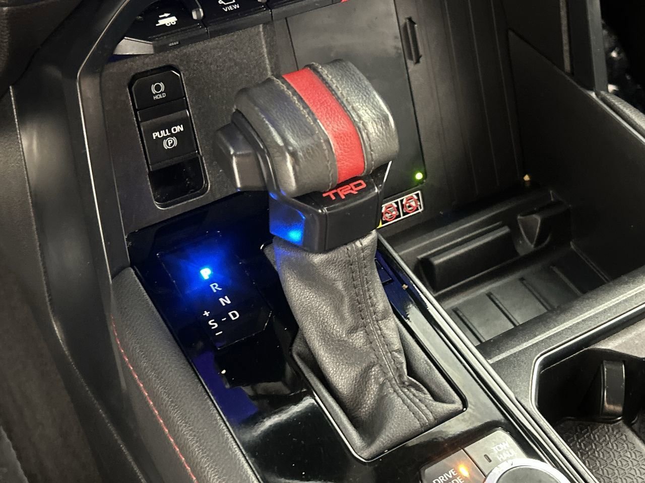 Used 2025 Toyota Tundra TRD Pro AWD/4WD image 16