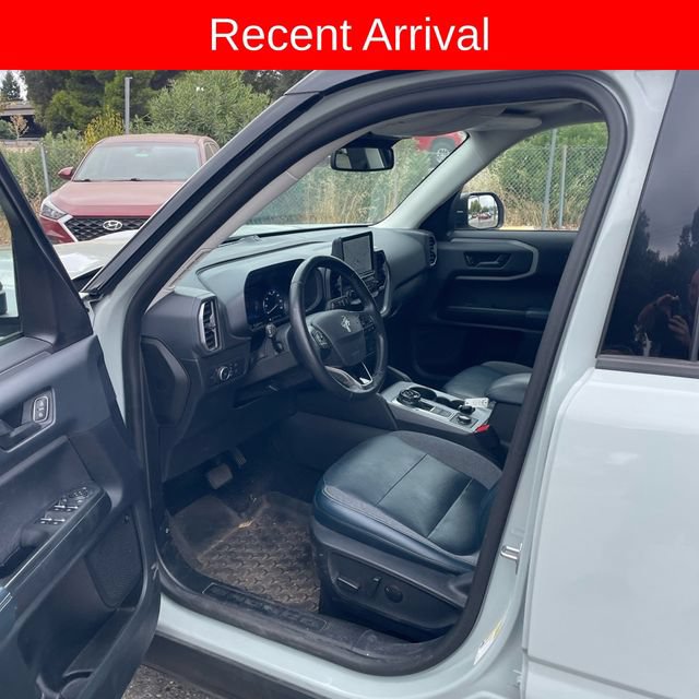Used 2022 Ford Bronco Sport Outer Banks w/ Tech Package AWD/4WD image 4