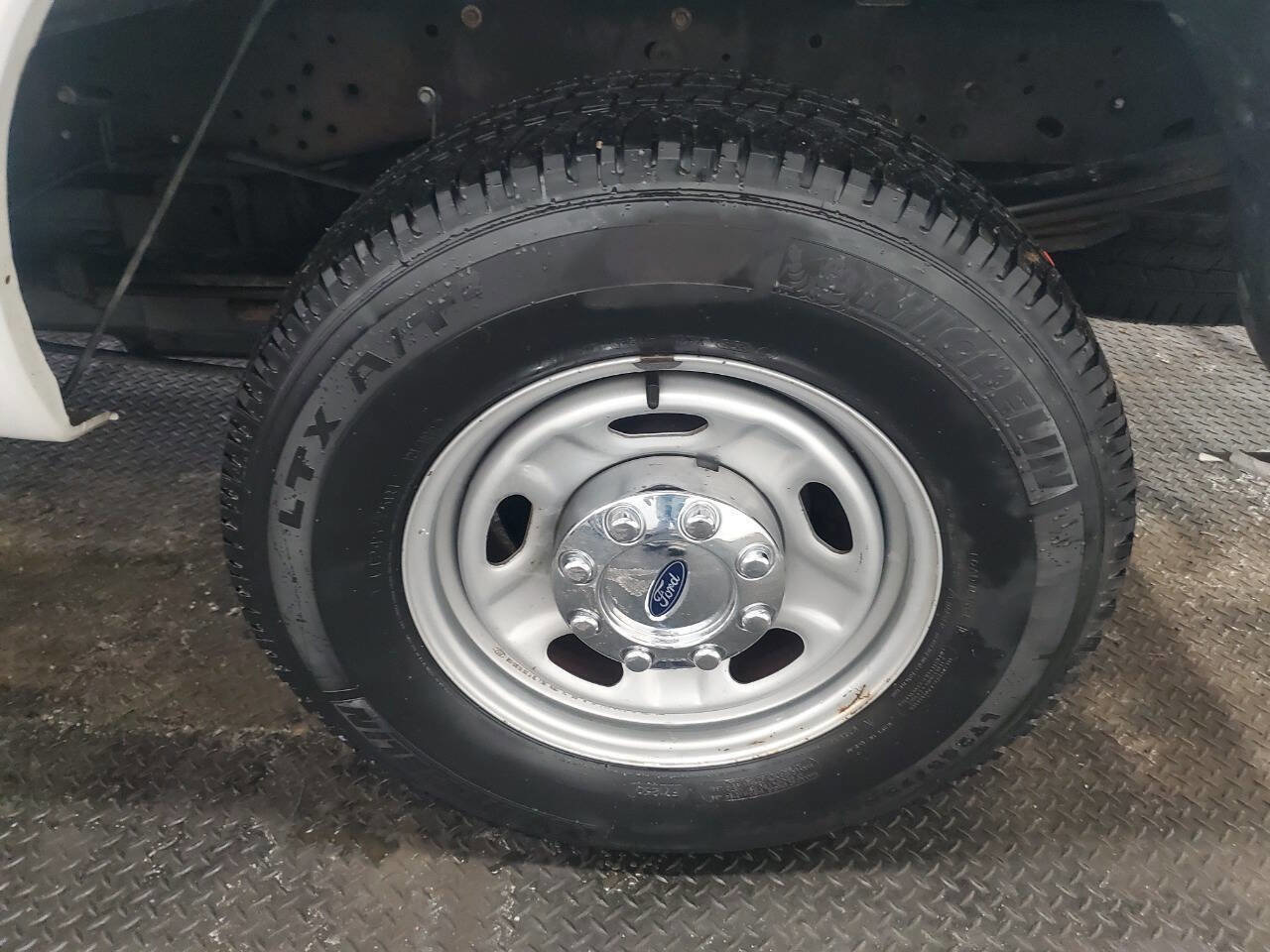 Used 2014 Ford F250 XL w/ XL Value Package image 17