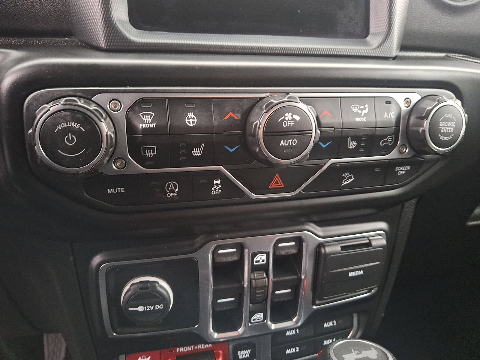 Used 2020 Jeep Wrangler Unlimited Rubicon w/ Quick Order Package 28Y Recon image 15