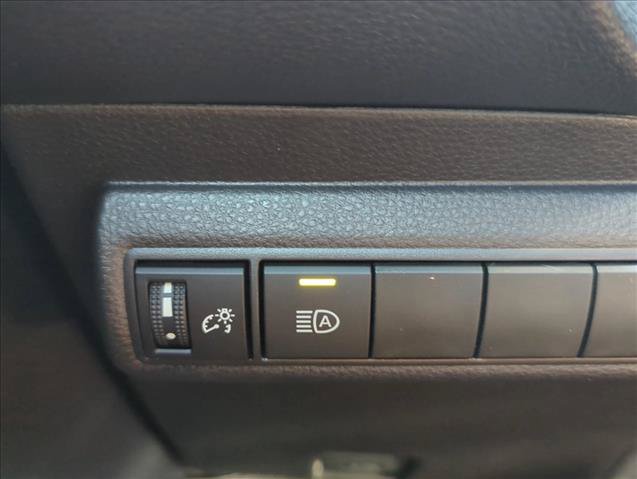 New 2027 Toyota Corolla LE FWD image 12
