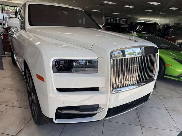Used 2019 Rolls-Royce Cullinan AWD/4WD image 2