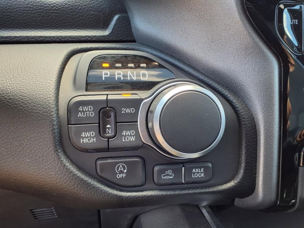 Used 2025 RAM 1500 Big Horn image 21
