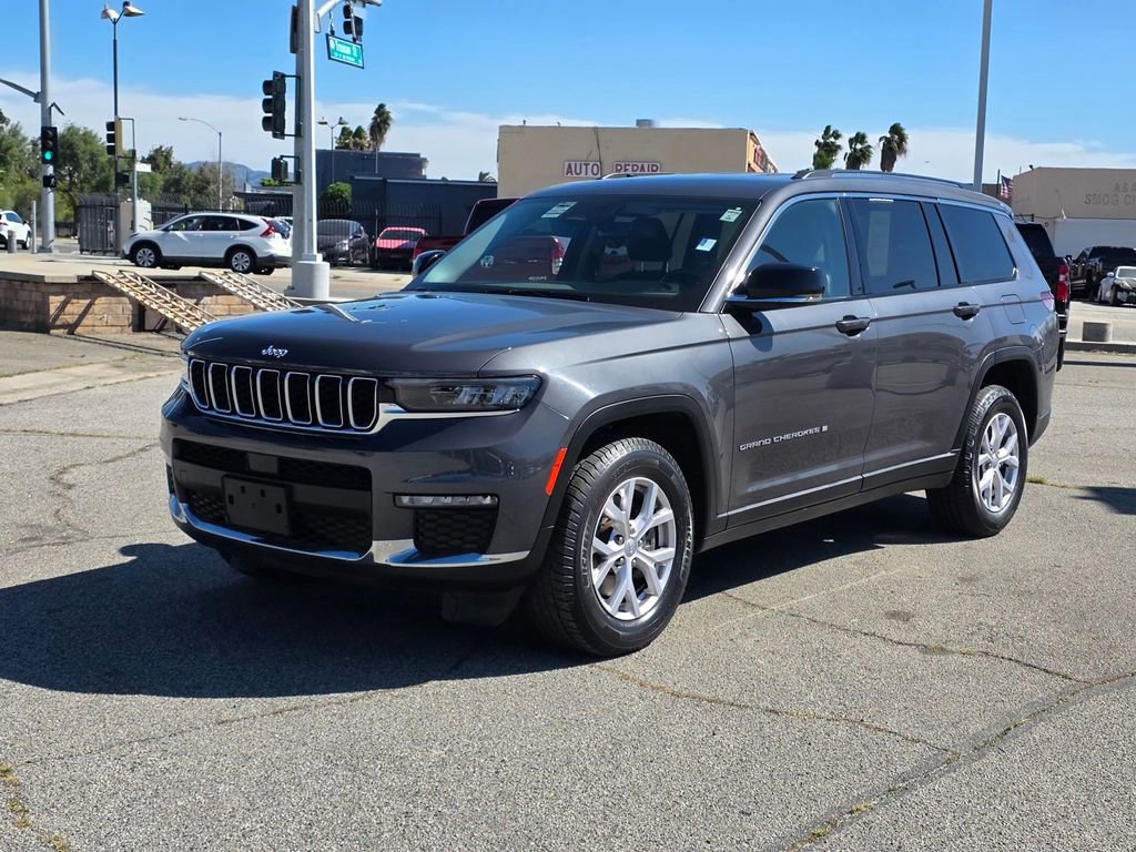 Used 2022 Jeep Grand Cherokee L Limited image 10