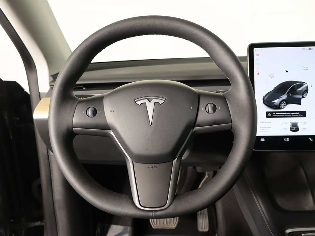 Used 2021 Tesla Model Y Long Range image 38
