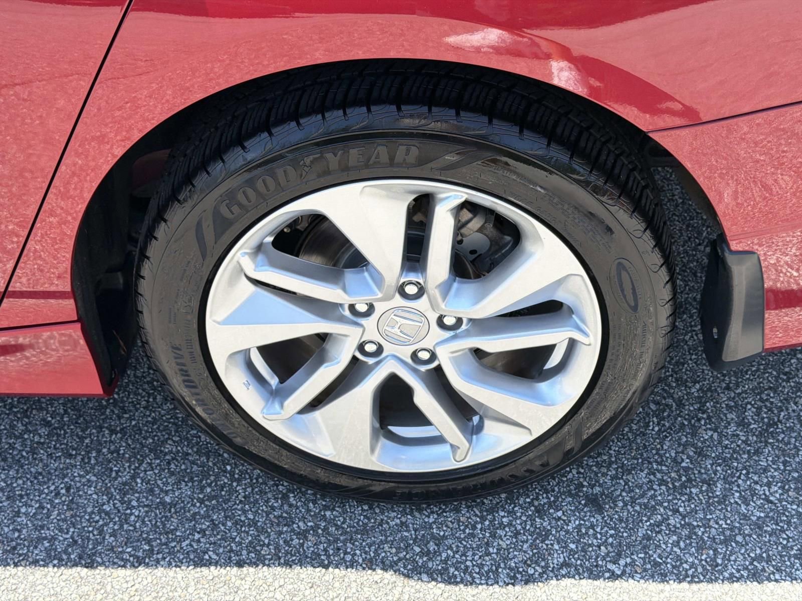 Used 2019 Honda Accord LX image 19