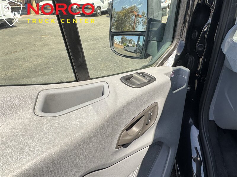 Used 2019 Ford Transit 250 148 High Roof Extended RWD image 13