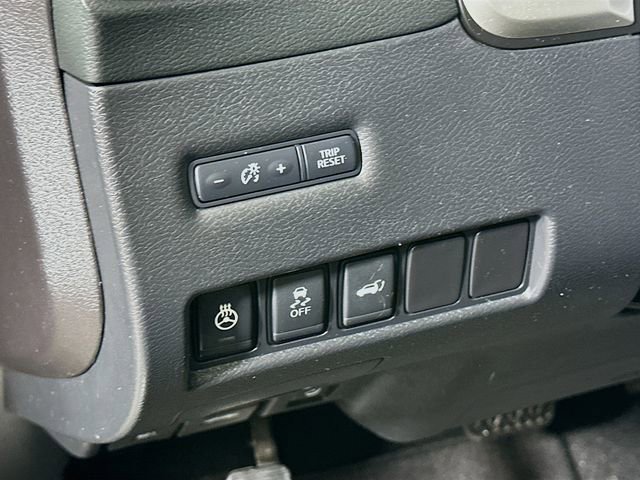 Used 2017 Nissan Murano Platinum w/ Platinum Technology Package image 11