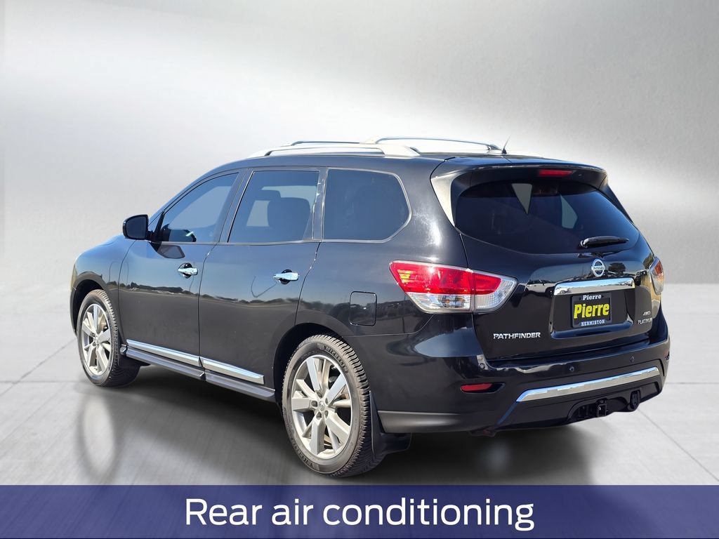 Used 2016 Nissan Pathfinder Platinum AWD/4WD image 4
