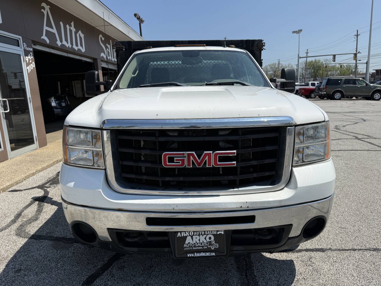 Used 2009 GMC Sierra 3500 W/T RWD image 3