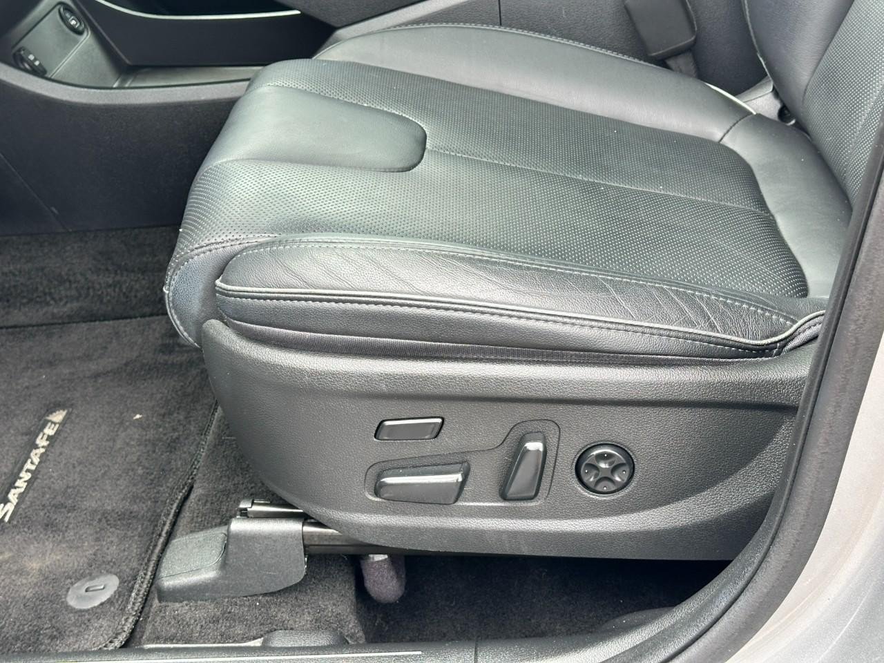 Used 2022 Hyundai Santa Fe Limited w/ Cargo Package AWD/4WD image 20