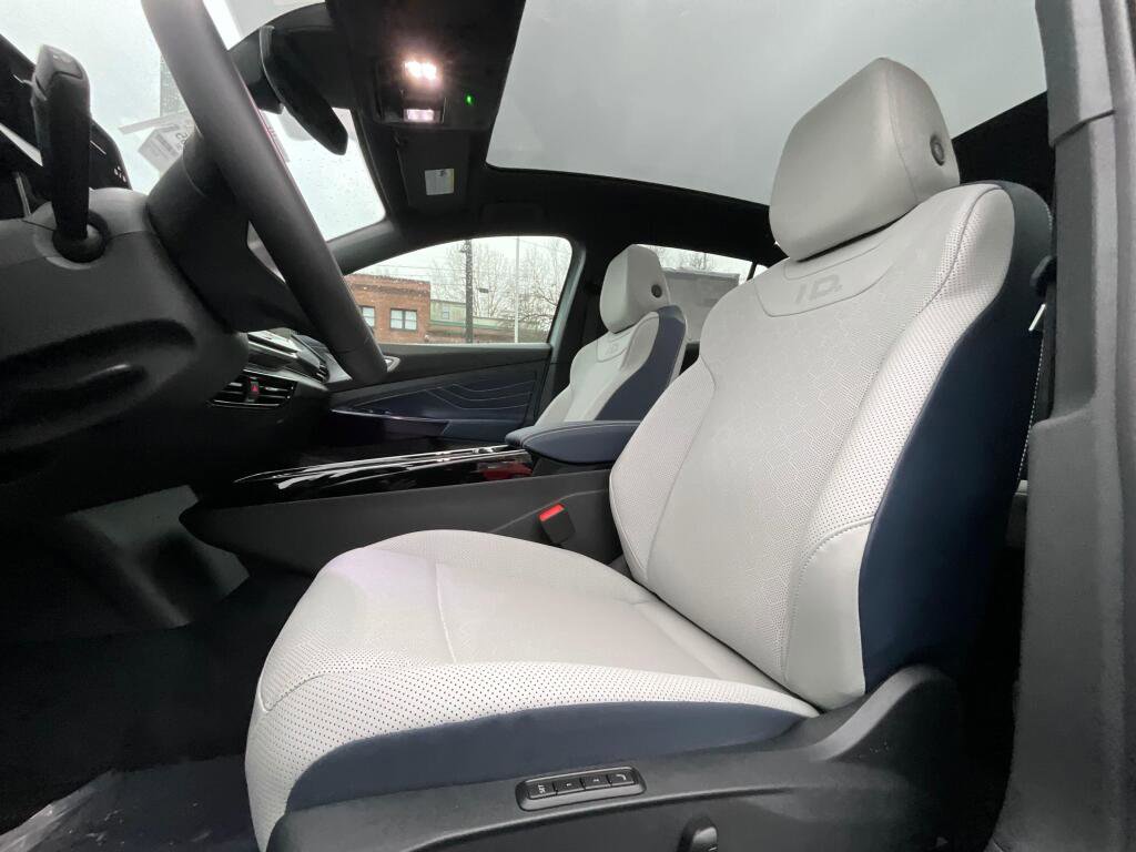 New 2026 Volkswagen ID.4 Pro S Plus image 11