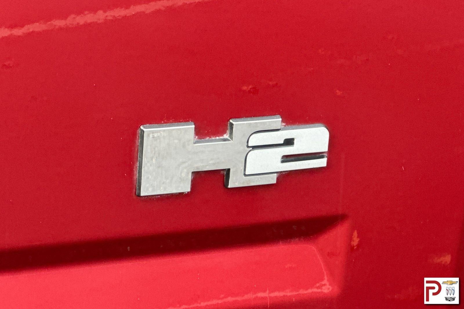 Used 2004 HUMMER H2 w/ Preferred Equipment Group image 34