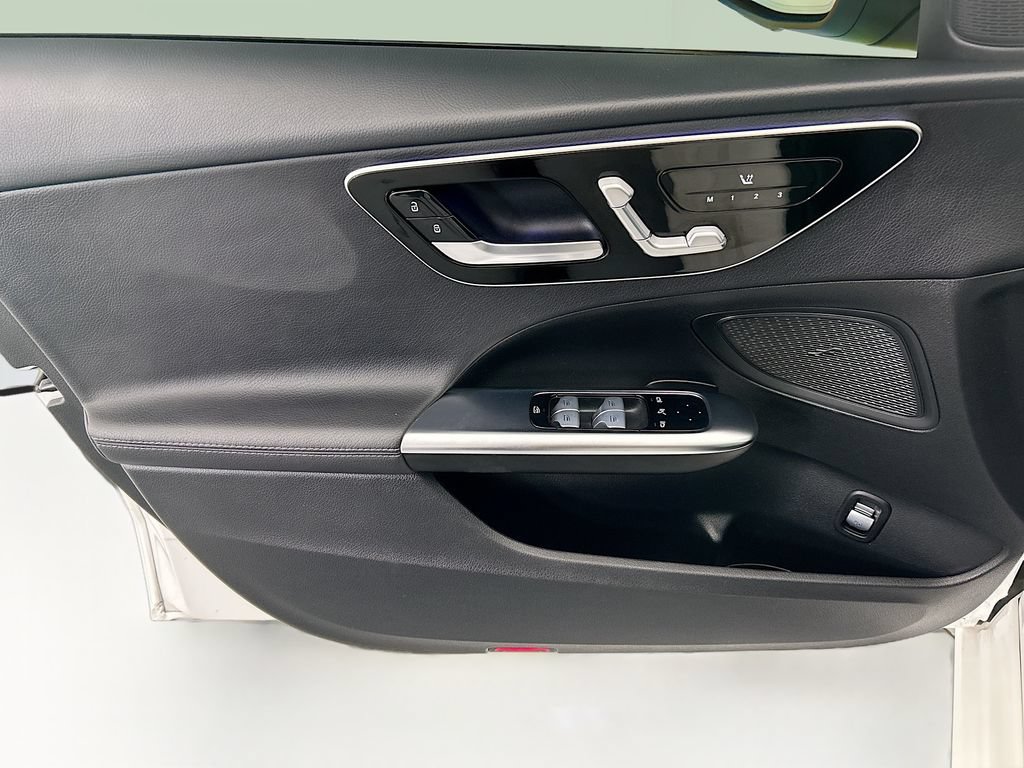 Certified 2023 Mercedes-Benz C 300 Sedan image 22