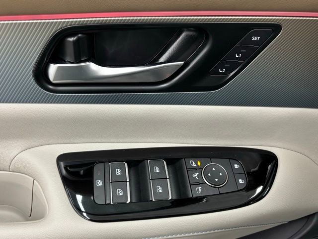 Used 2025 Nissan Murano Platinum w/ Cargo Package image 13