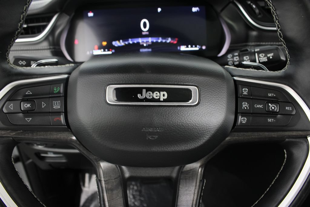 Used 2021 Jeep Grand Cherokee L Limited w/ Trailer Tow Package AWD/4WD image 13