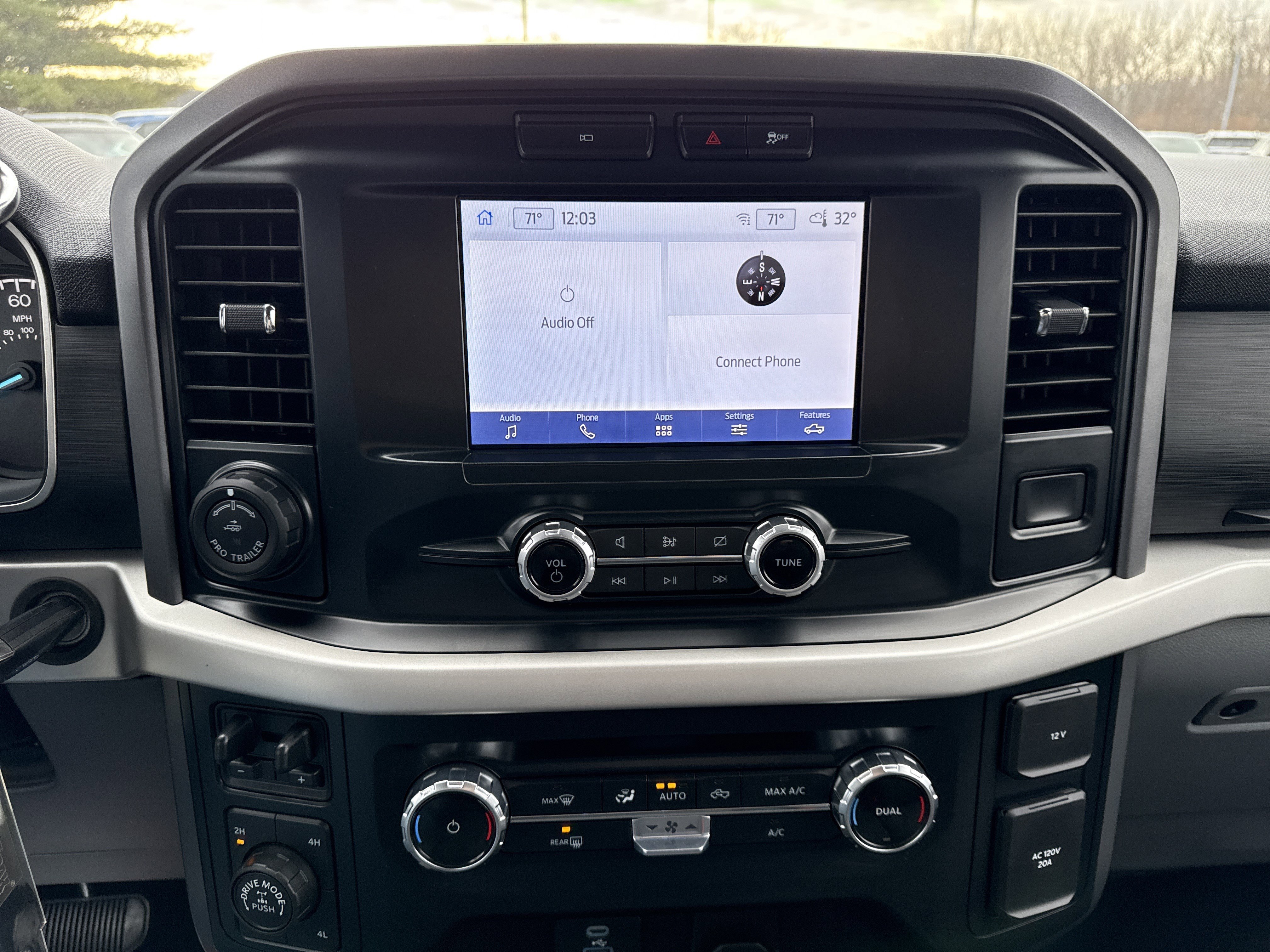 Used 2022 Ford F150 XLT w/ Trailer Tow Package image 21