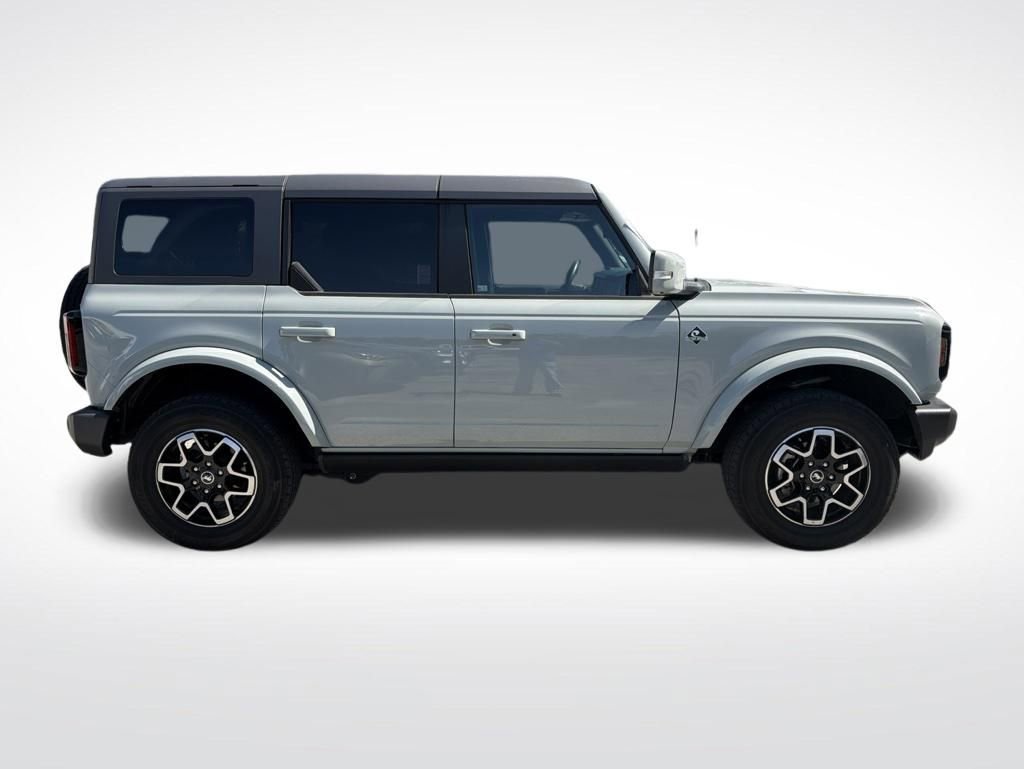 Used 2024 Ford Bronco Outer Banks AWD/4WD image 4