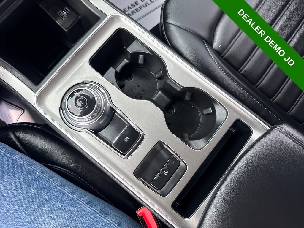 Used 2024 Ford Edge SEL w/ Convenience Package AWD/4WD image 30