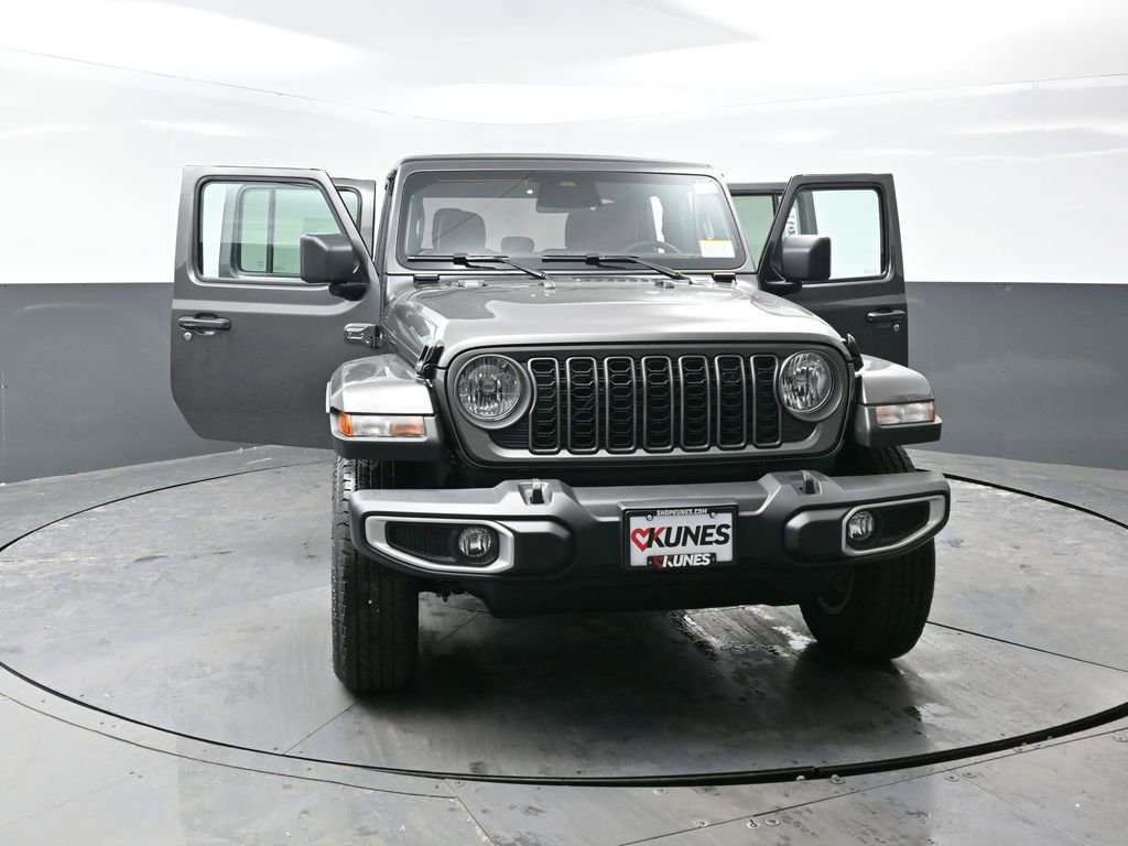 New 2026 Jeep Gladiator Sport image 45