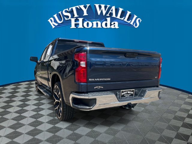 Used 2020 Chevrolet Silverado 1500 LT w/ Texas Edition RWD image 2