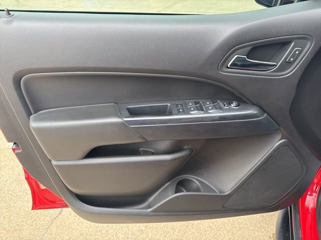 Used 2018 Chevrolet Colorado ZR2 w/ ZR2 Dusk Special Edition AWD/4WD image 13