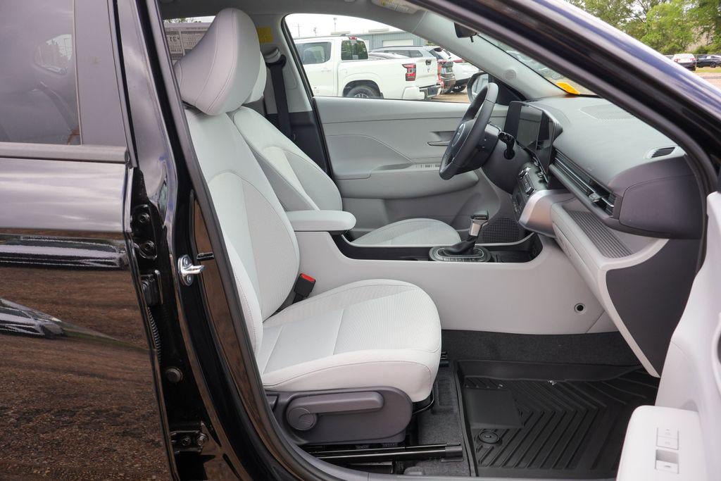 New 2026 Hyundai Kona SEL Sport FWD image 8