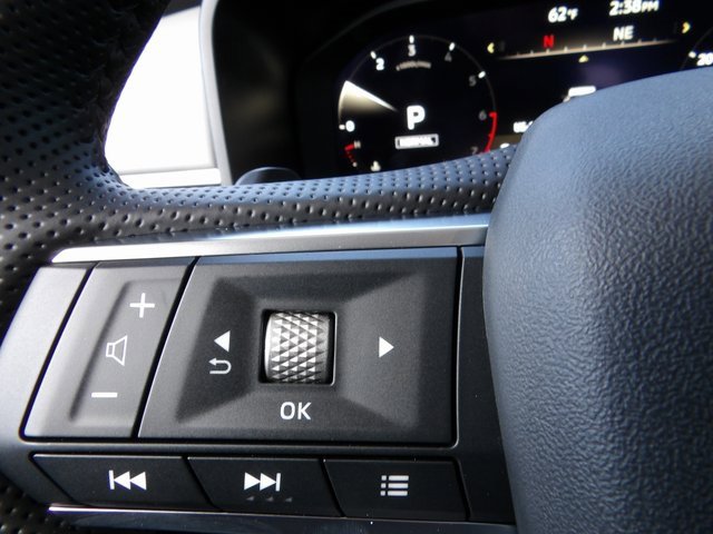 New 2025 Mitsubishi Outlander SEL image 35