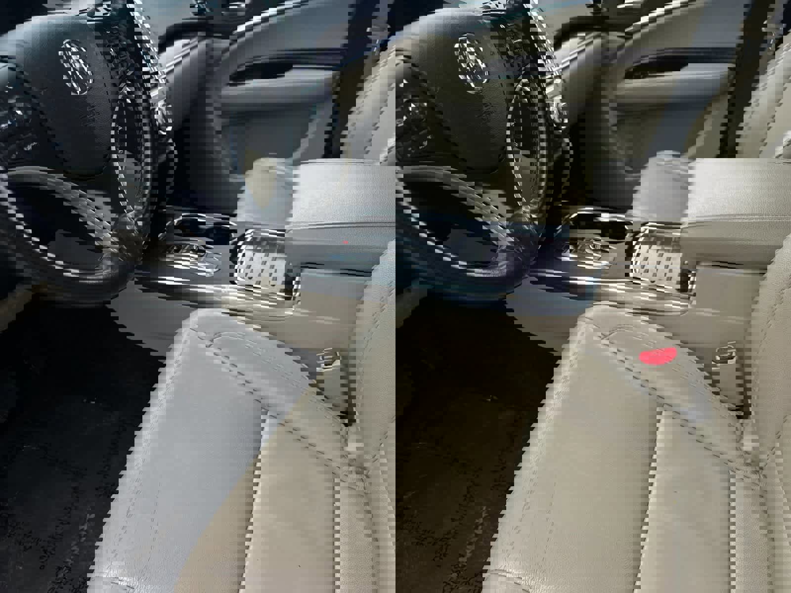 Used 2018 Acura MDX FWD image 12